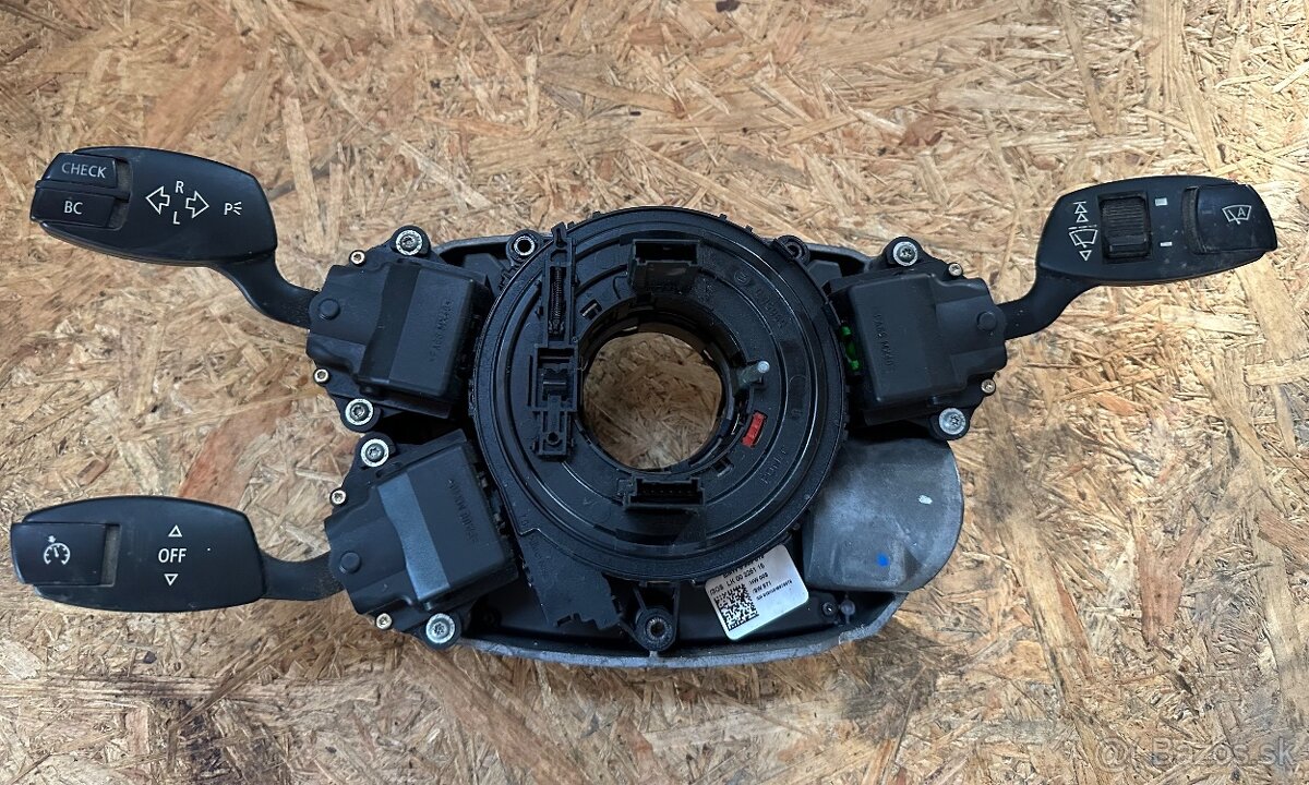 Kruzok pod volant bmw e60