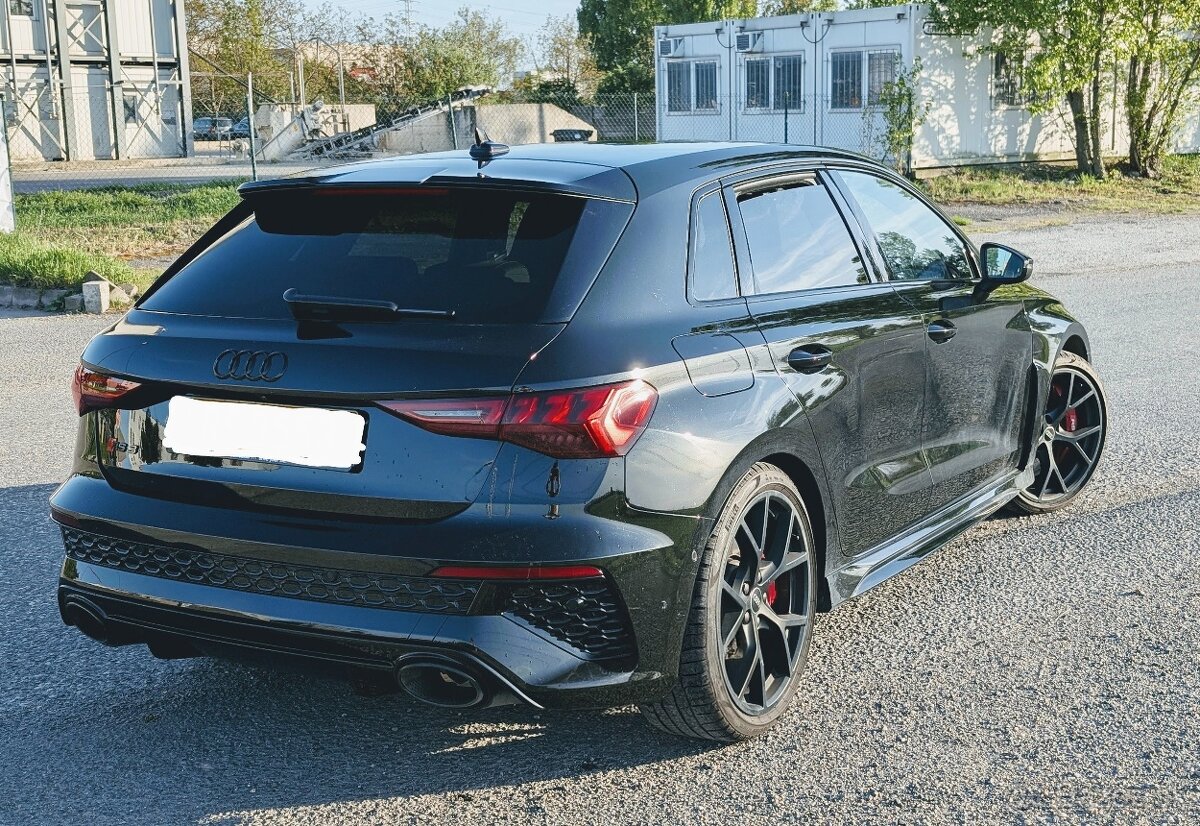 RS3 Sportback Nízky nájazd kilometrov