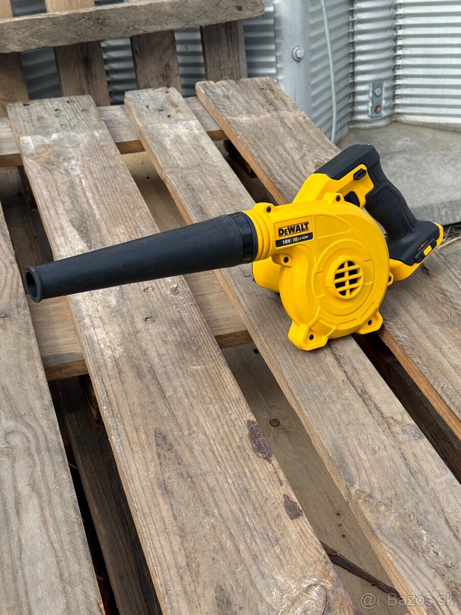 AKU fukár Dewalt