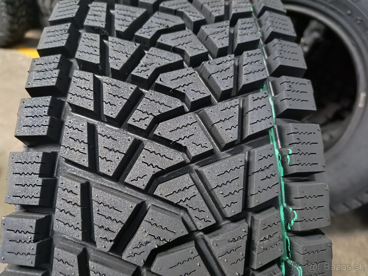 Zimné 235/65 R17,265/65 R17, Hlboky vzor.