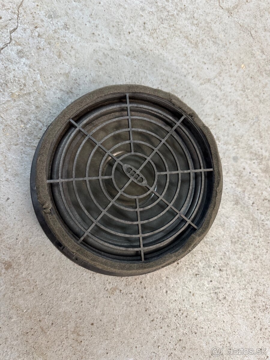 Reproduktor audi a4 b8 predny