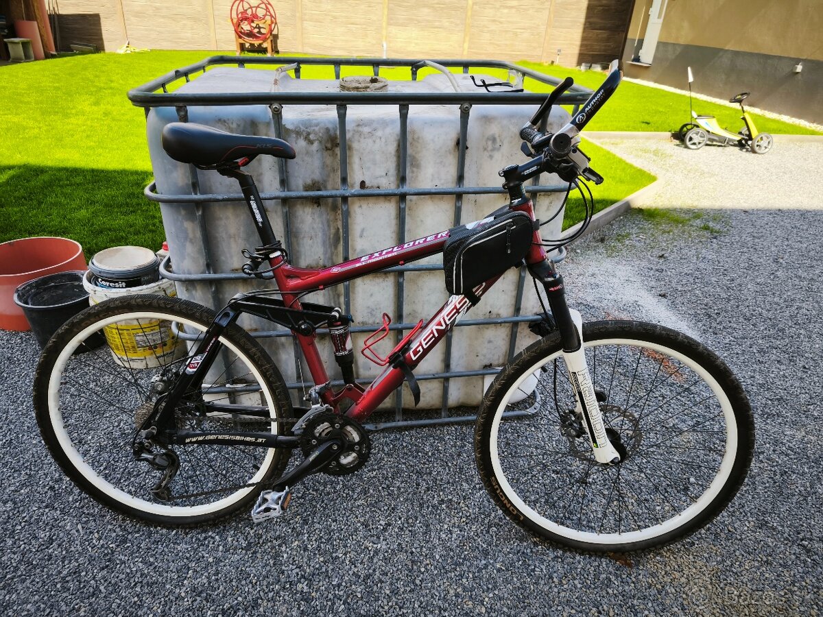 Celoodpruzeny bicykel genesis