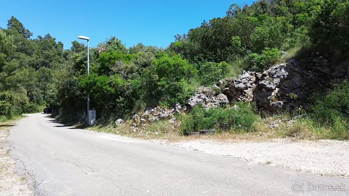 Investičná príležitosť na juhu Korčule – pozemok pri pláži