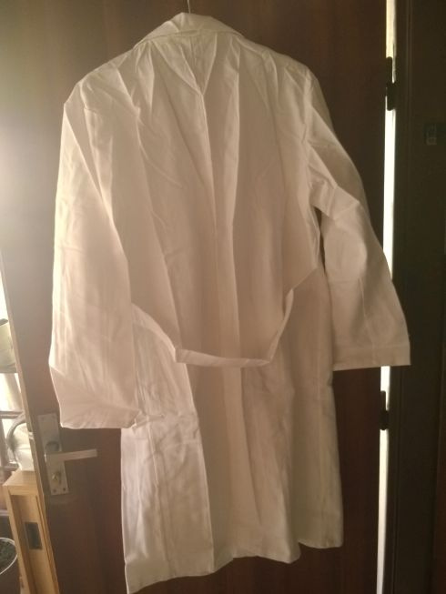 Biele pracovné oblečenie