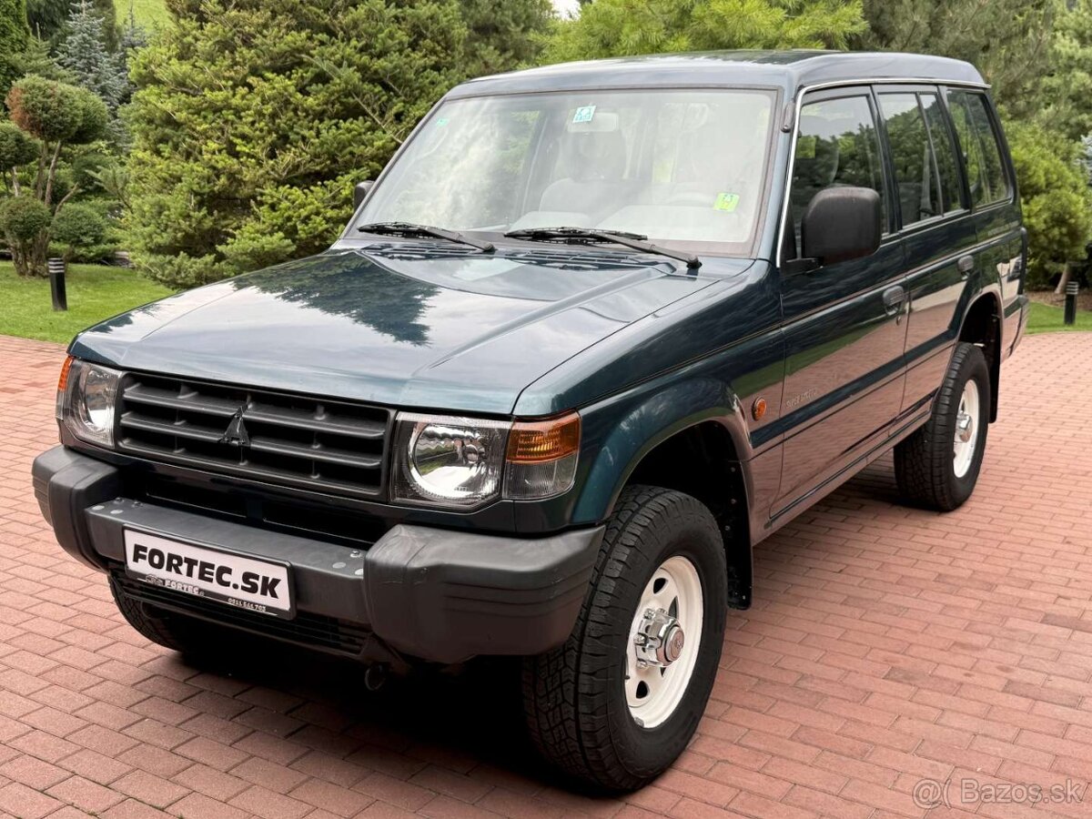 MITSUBISHI PAJERO 2,5TD 7miest