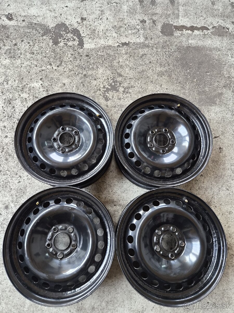 Predam 4ks Plech.diskov 5x108r16