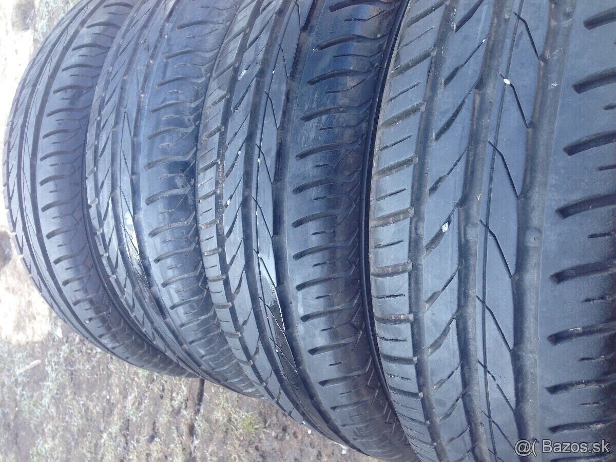 Predám letné Pneu 195/65 ako nove