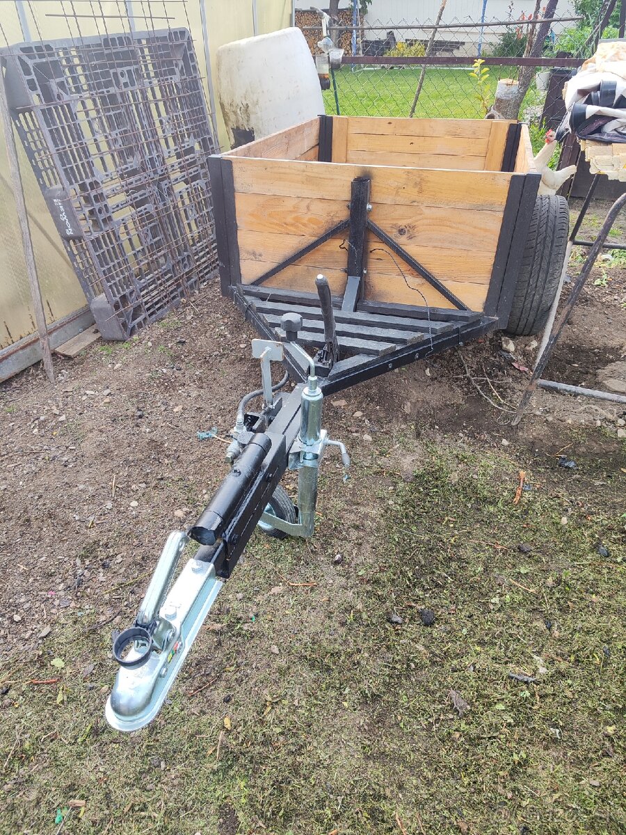Vlečka za malotraktor