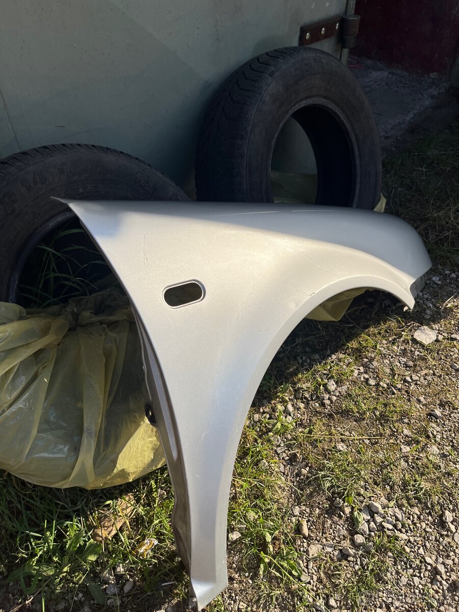 Blatník VW BORA