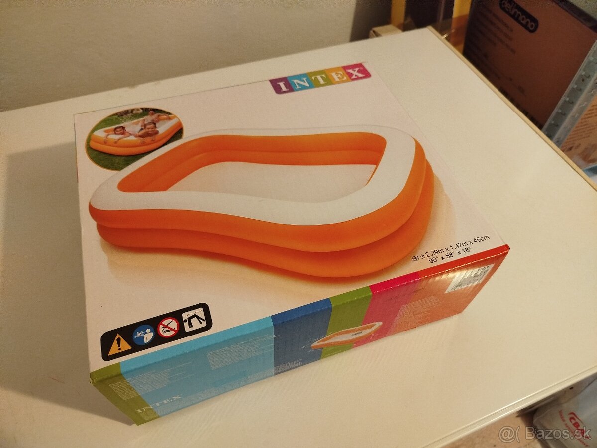 Nafukovací bazén Intex