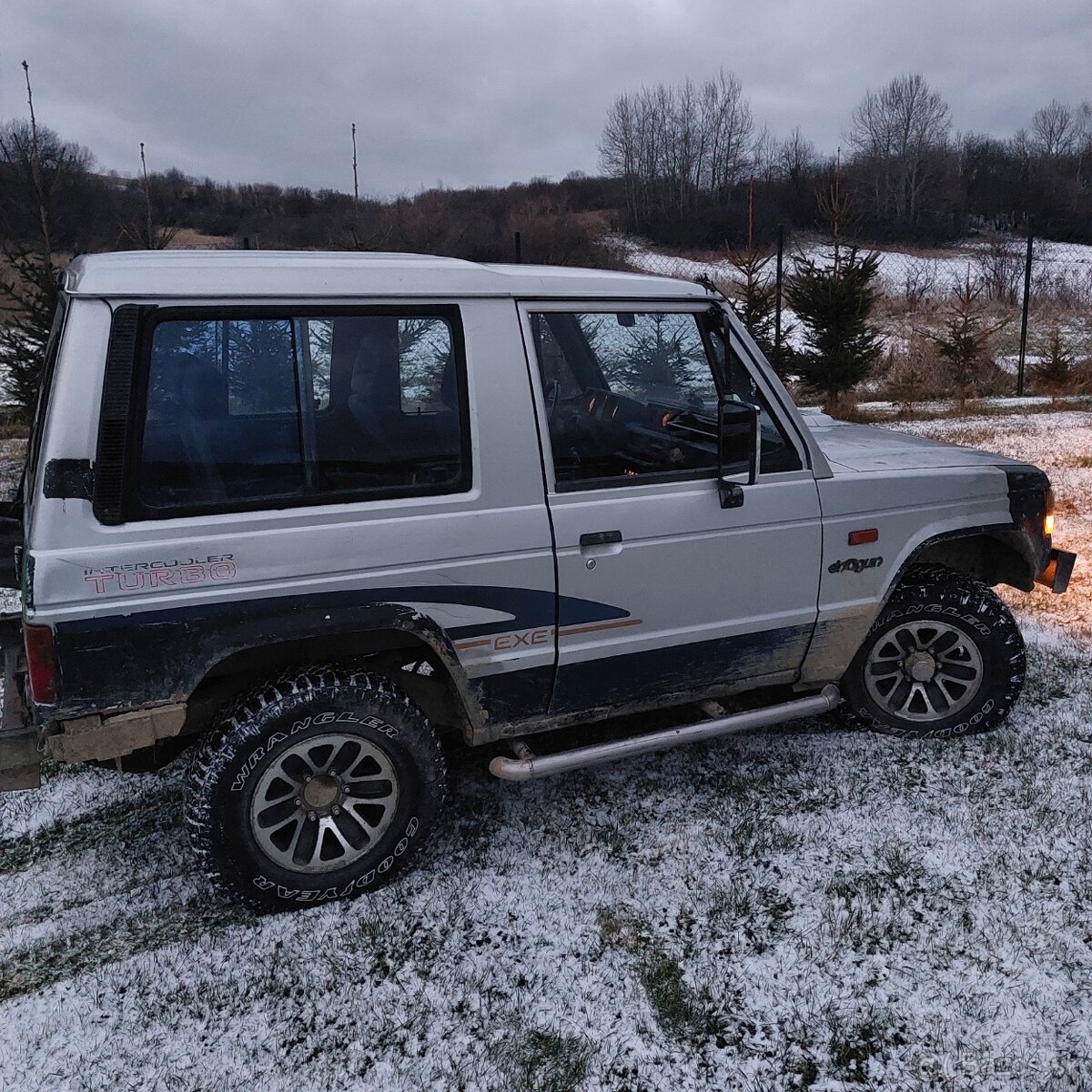 Mitsubishi pajero1 2.5td interculer