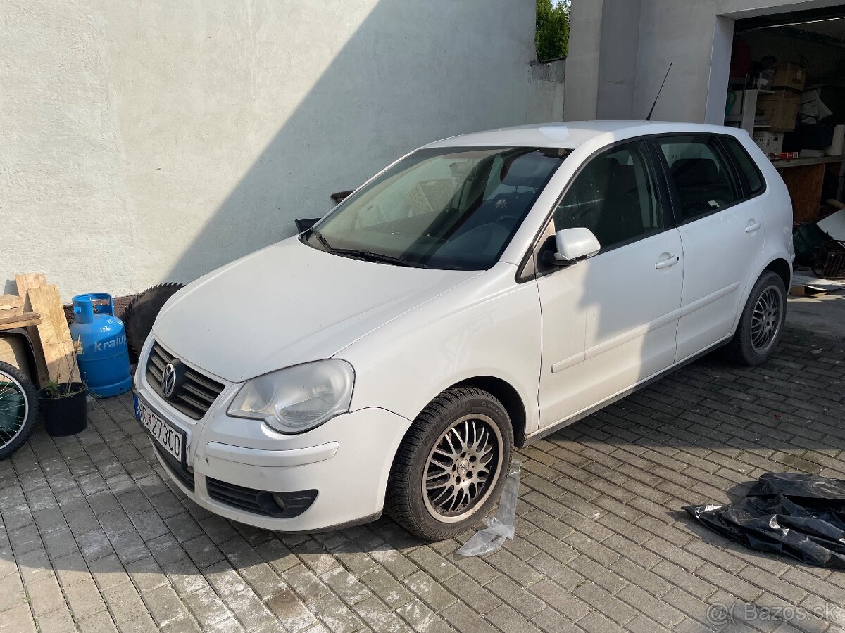 Vw polo 1.2 benzín