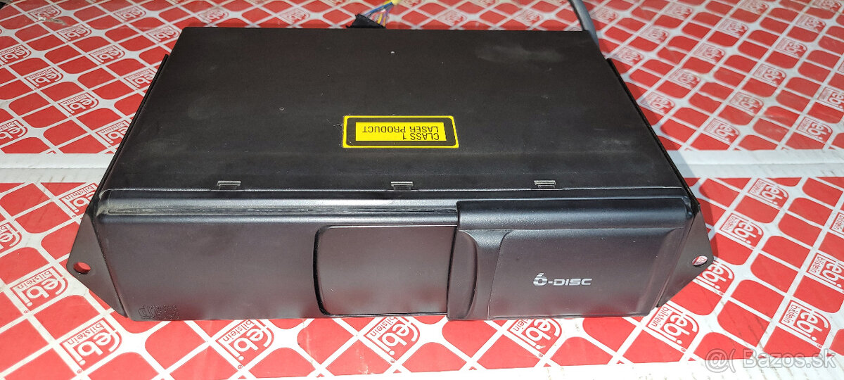 CD menic Skoda Superb 1