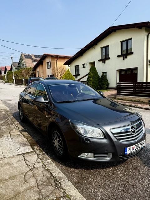 Opel Insignia 2.0 CDTi 118kw