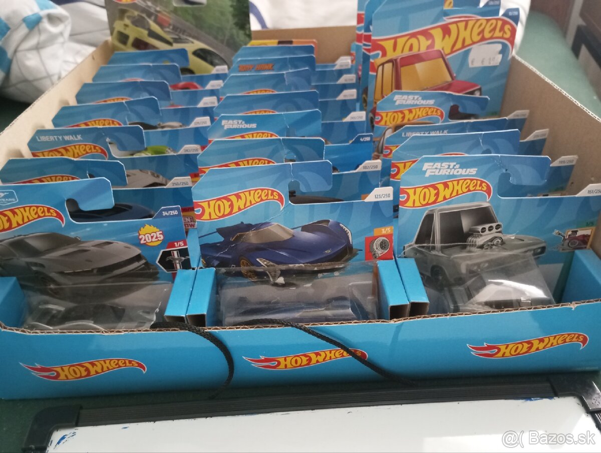 Predám hotwheels