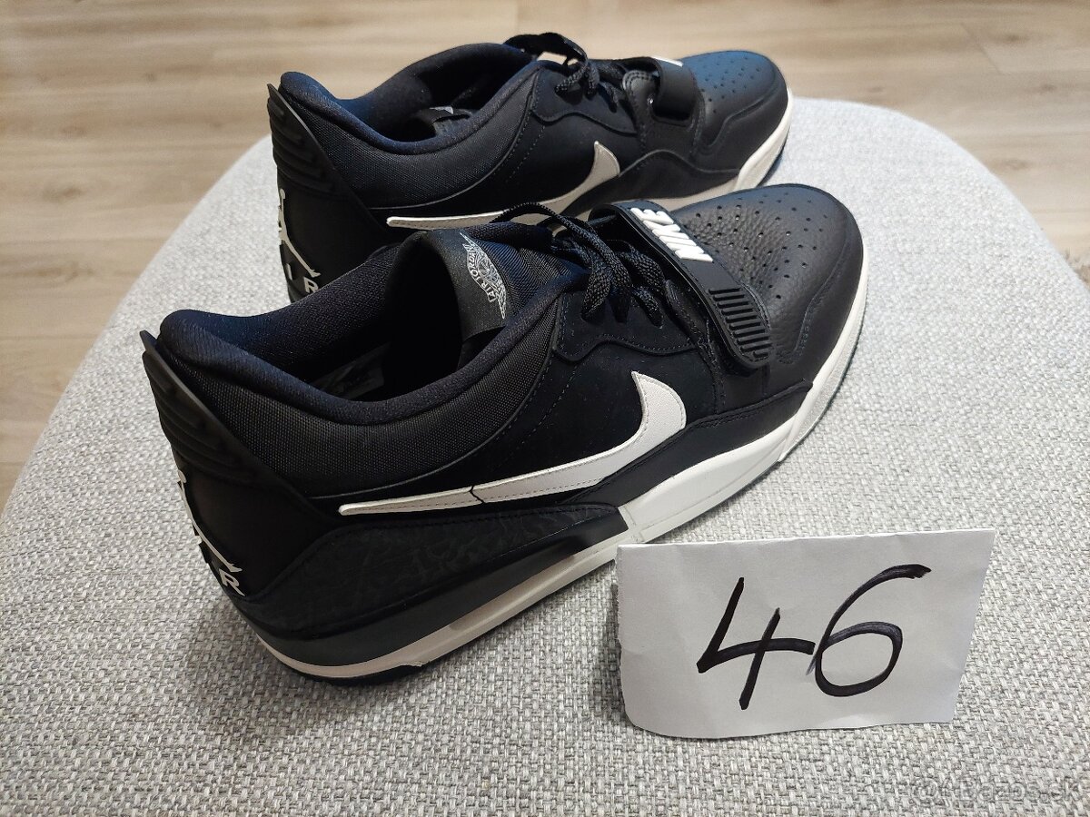 Pánske tenisky NIKE 46