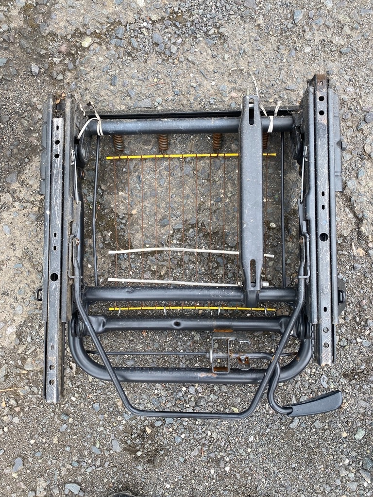 Konštrukcia sedačky opel vivaro renault trafic 2001-2014