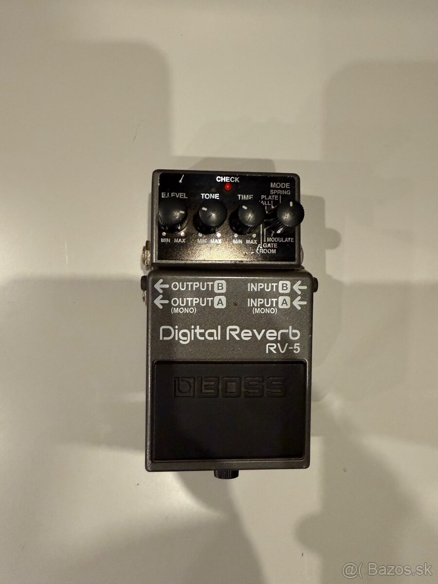 Predám BOSS RV-5 – Digital Reverb