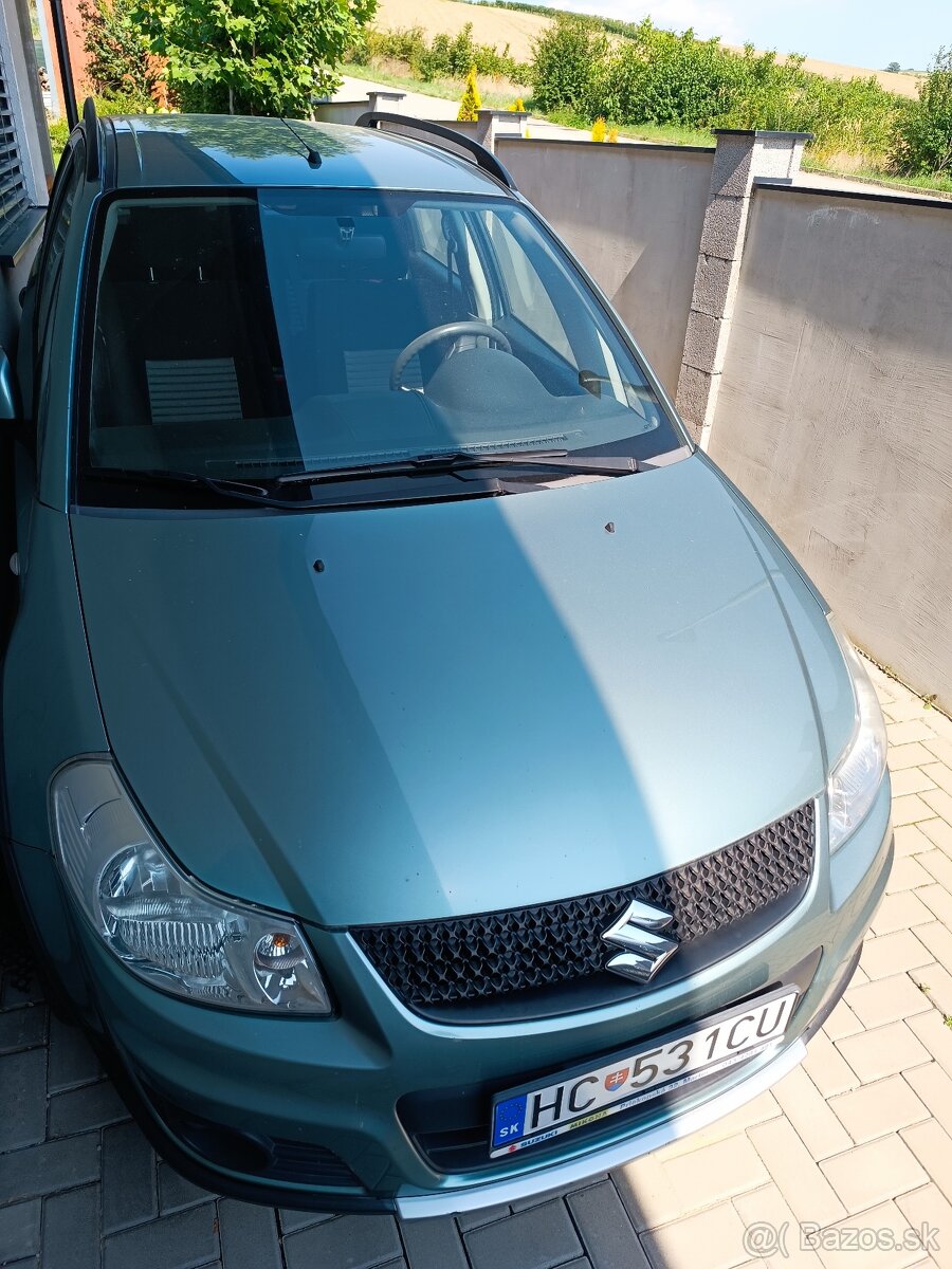 Suzuki SX4