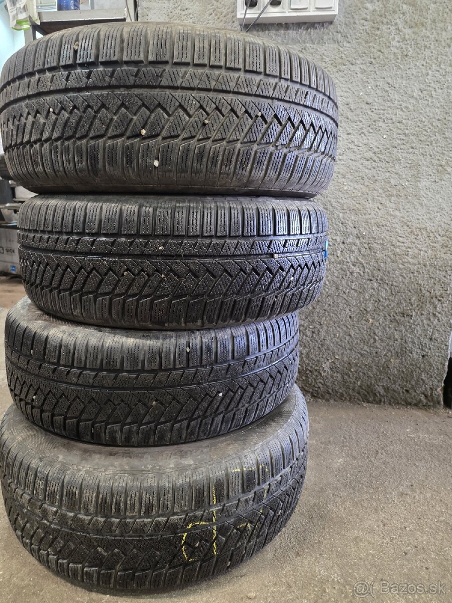 255/55R19