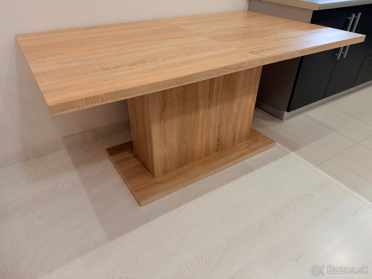 Predam kuchynsky stol (rozkladaci) 160(200)x90