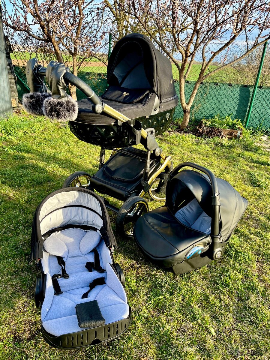 Kočík JUNAMA Exclusive + zadarmo koženný fusak s rukavicami