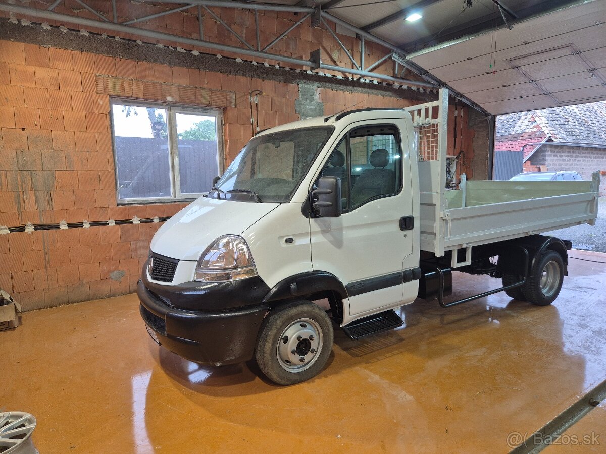 PREDAM RENAULT MASCOTT -VYKLAPAČ