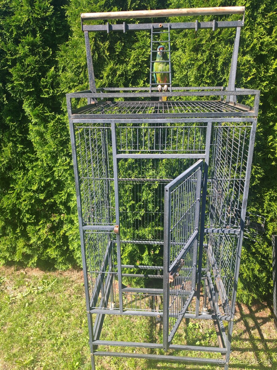 Predám klietku pre papagáje