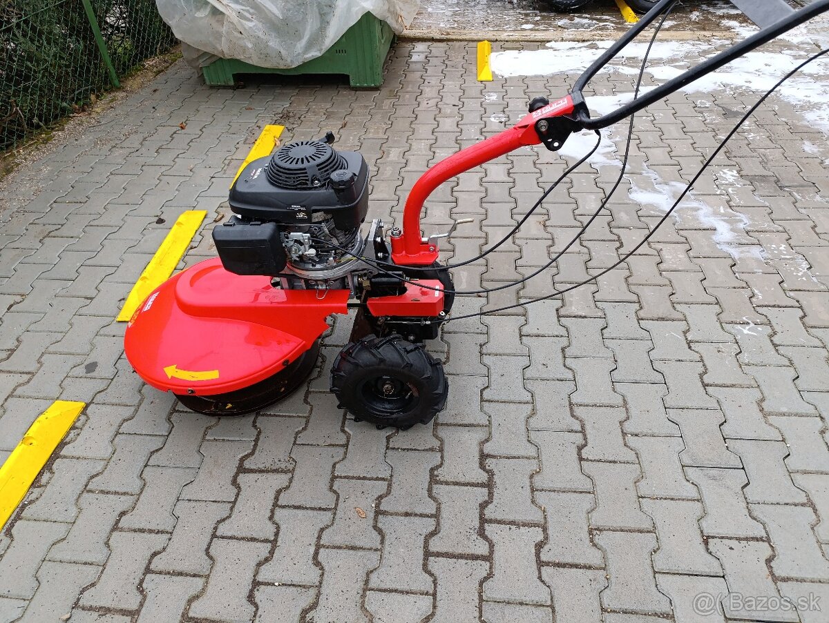 Bubnová kosačka vari systém