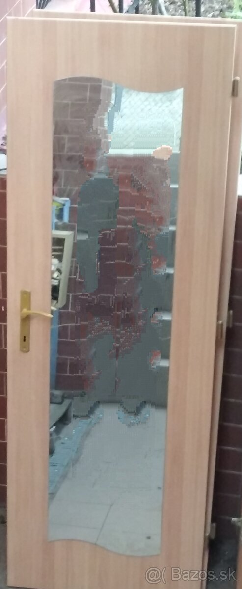 Interiérové dvere 65 cm plné pravé