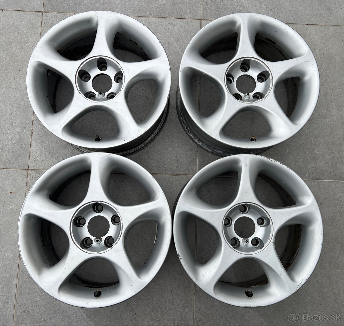 Elektrony OZ R16 5x112