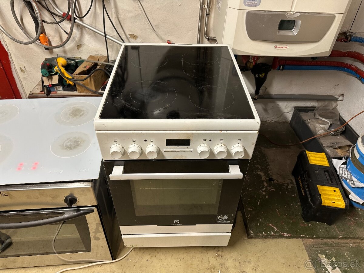 SKLOKERAMICKY SPORAK ELECTROLUX