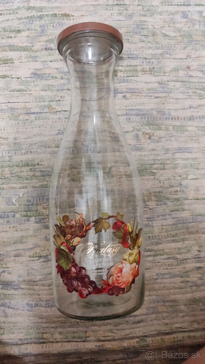 Nerezove misky,termoska,vodny filter,flasky od vina