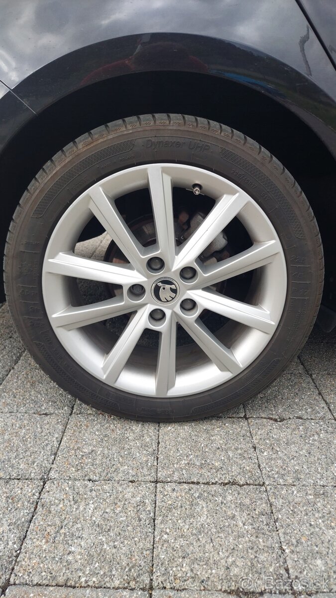 LETNÉ Kleber Dynaxer UHP 225/45 R17 91Y LEN PNEU