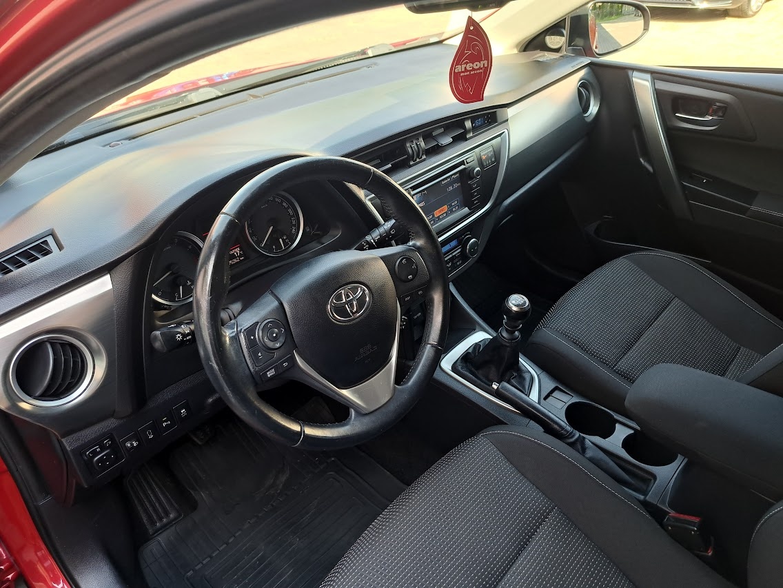 Toyota auris