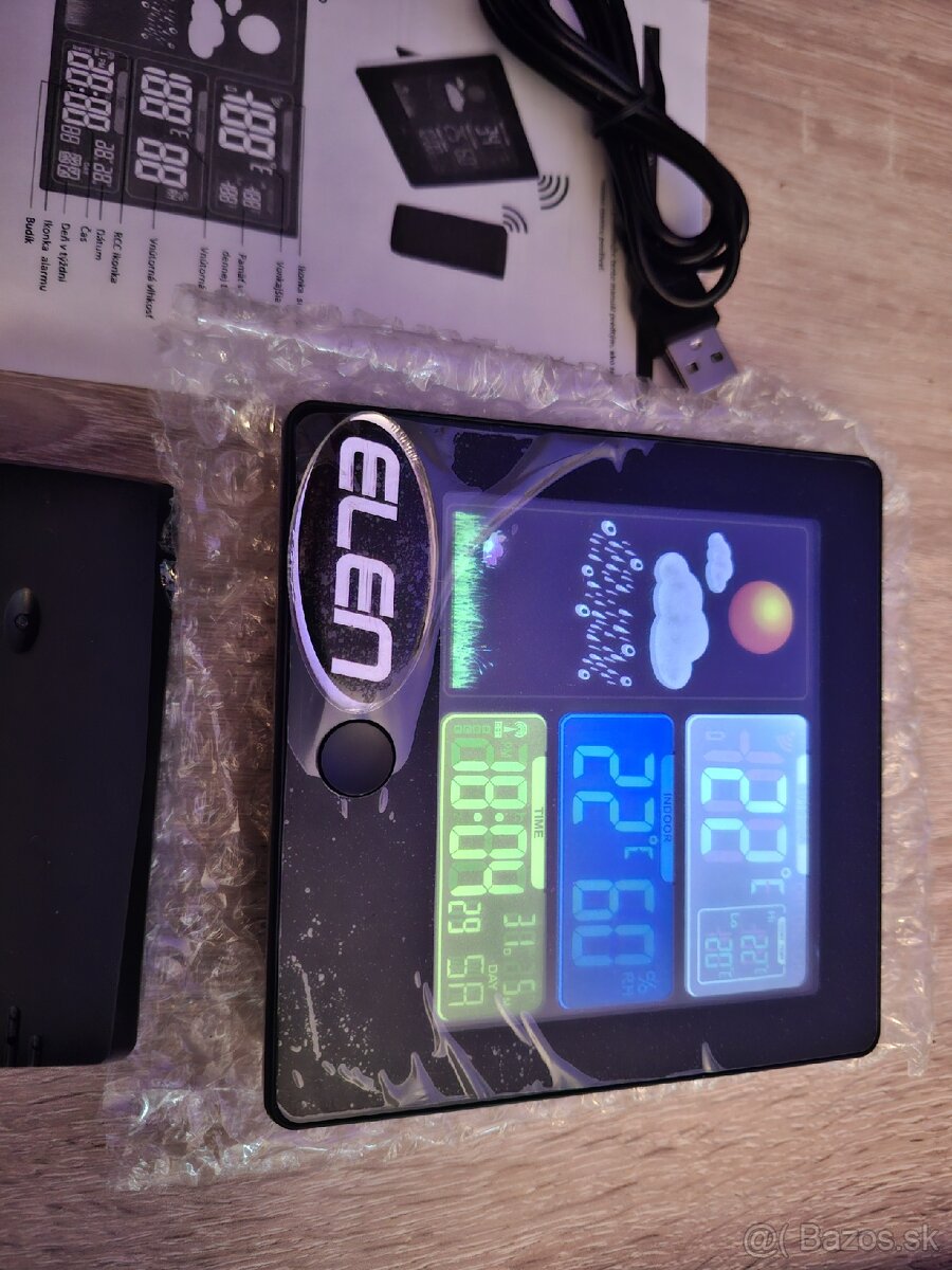 Úplne nová farebná meteostanica.