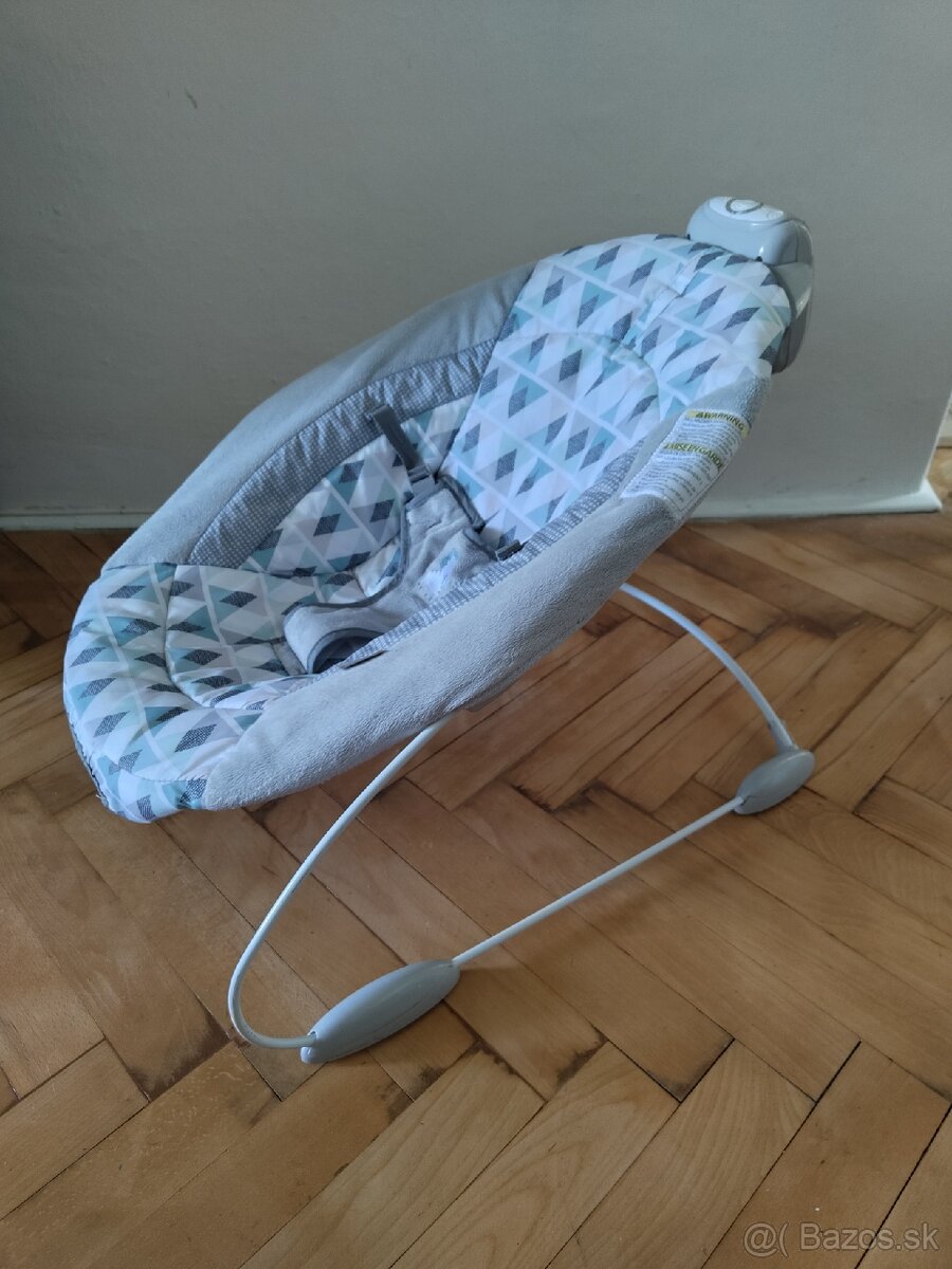 Ingenuity Kids 2 - vibrujúce lehátko s melódiami