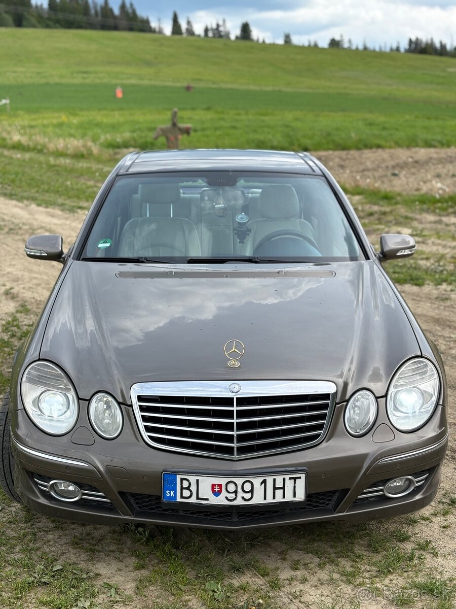 REZERVOVANÉ DO SOBOTY OBEDA Mercedes-Benz E 320CDI W211