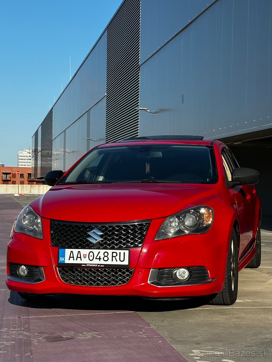 SUZUKI KIZASHI AWD CVT