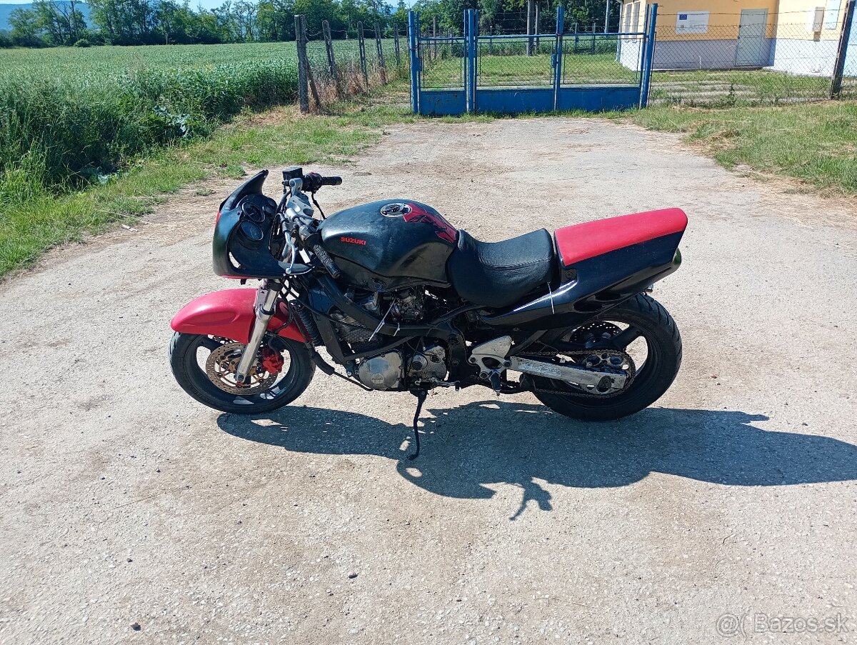 Suzuki GSX-F katana 750