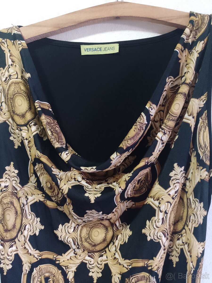 Versace M