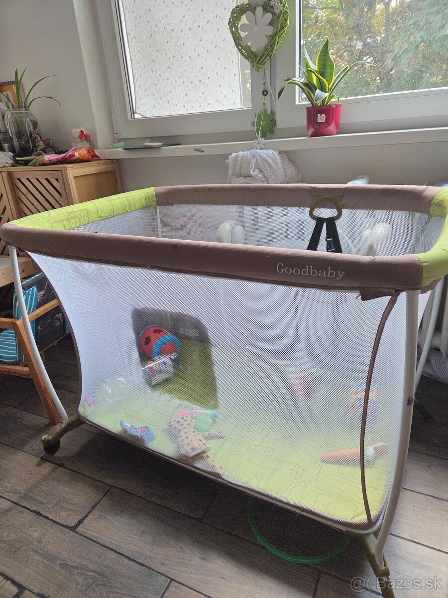 Ohradka prenosna postielka