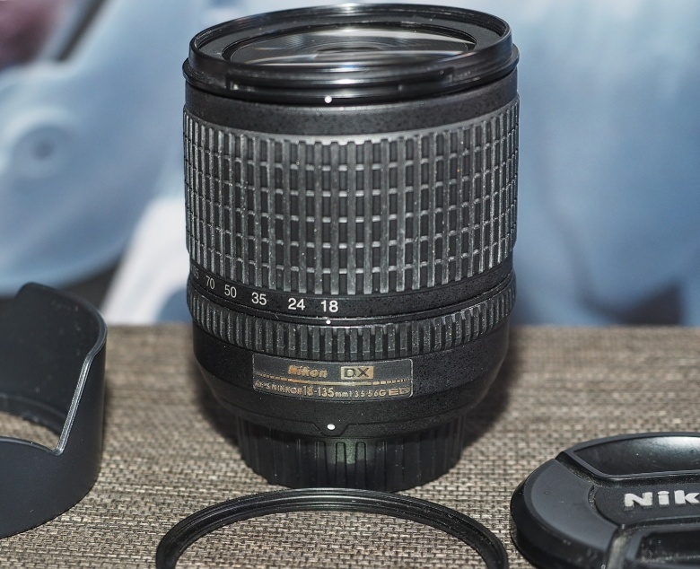 Nikon  DX AF-S 18-135mm 1:3,5-5,6 G ED.