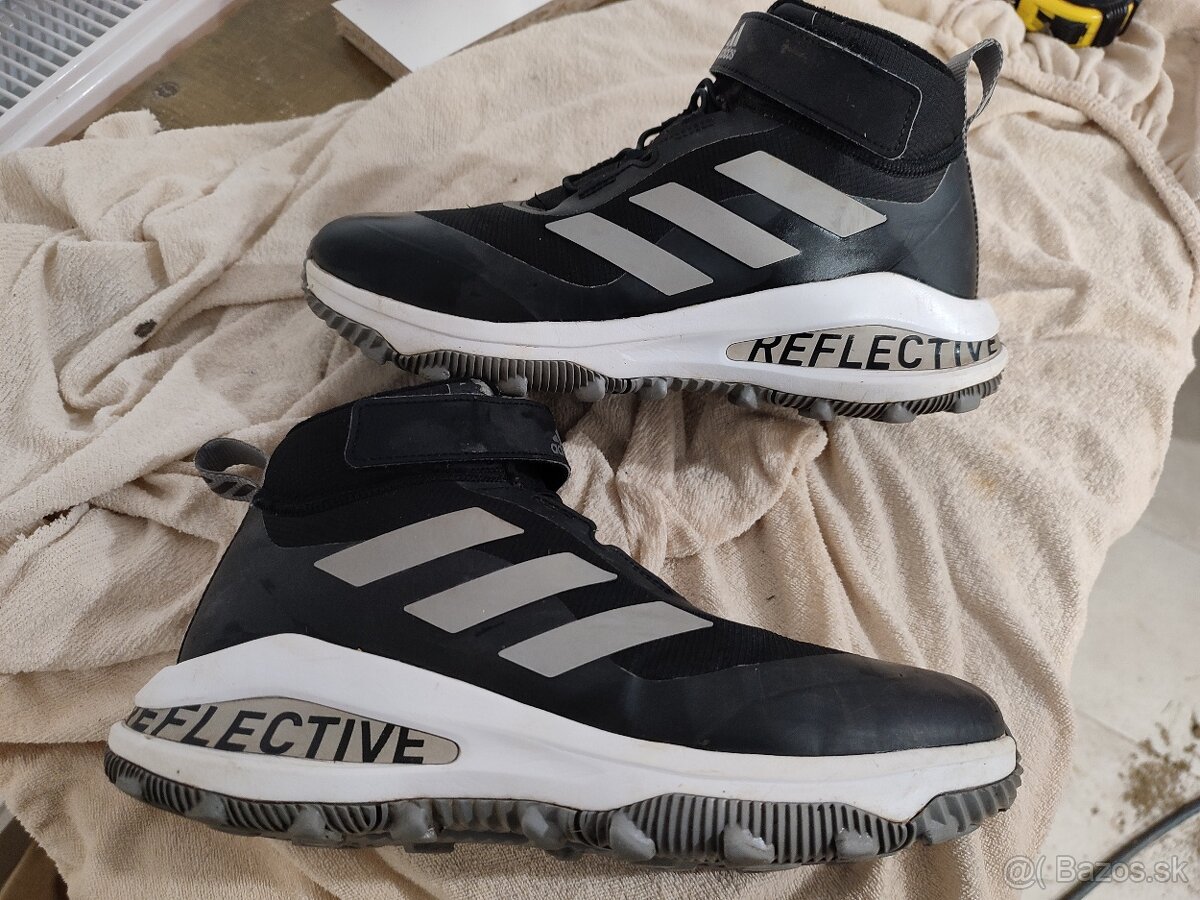 Zimné topánky Adidas Snow v 40 vlož 26 cm