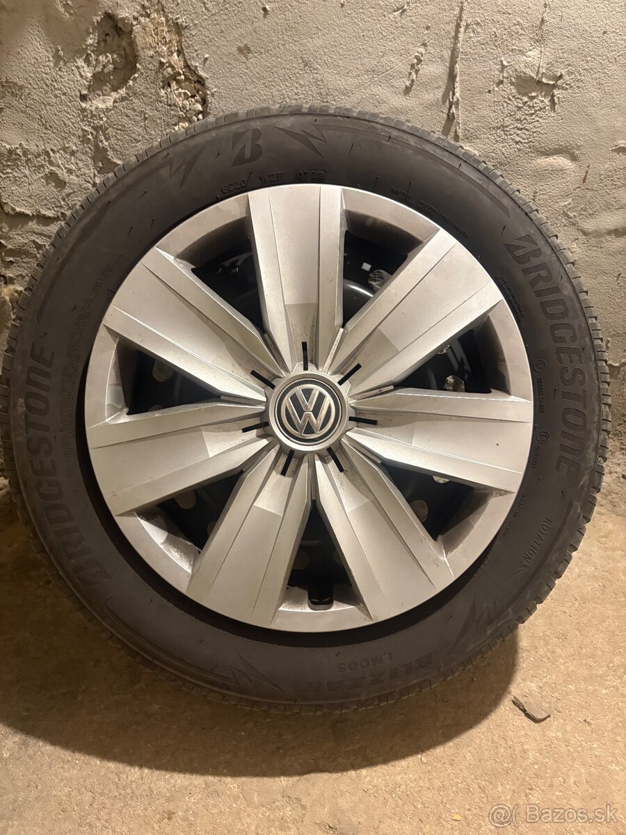 Bridgestone Blizzak LM005 205/60 R16, Zimne pneu