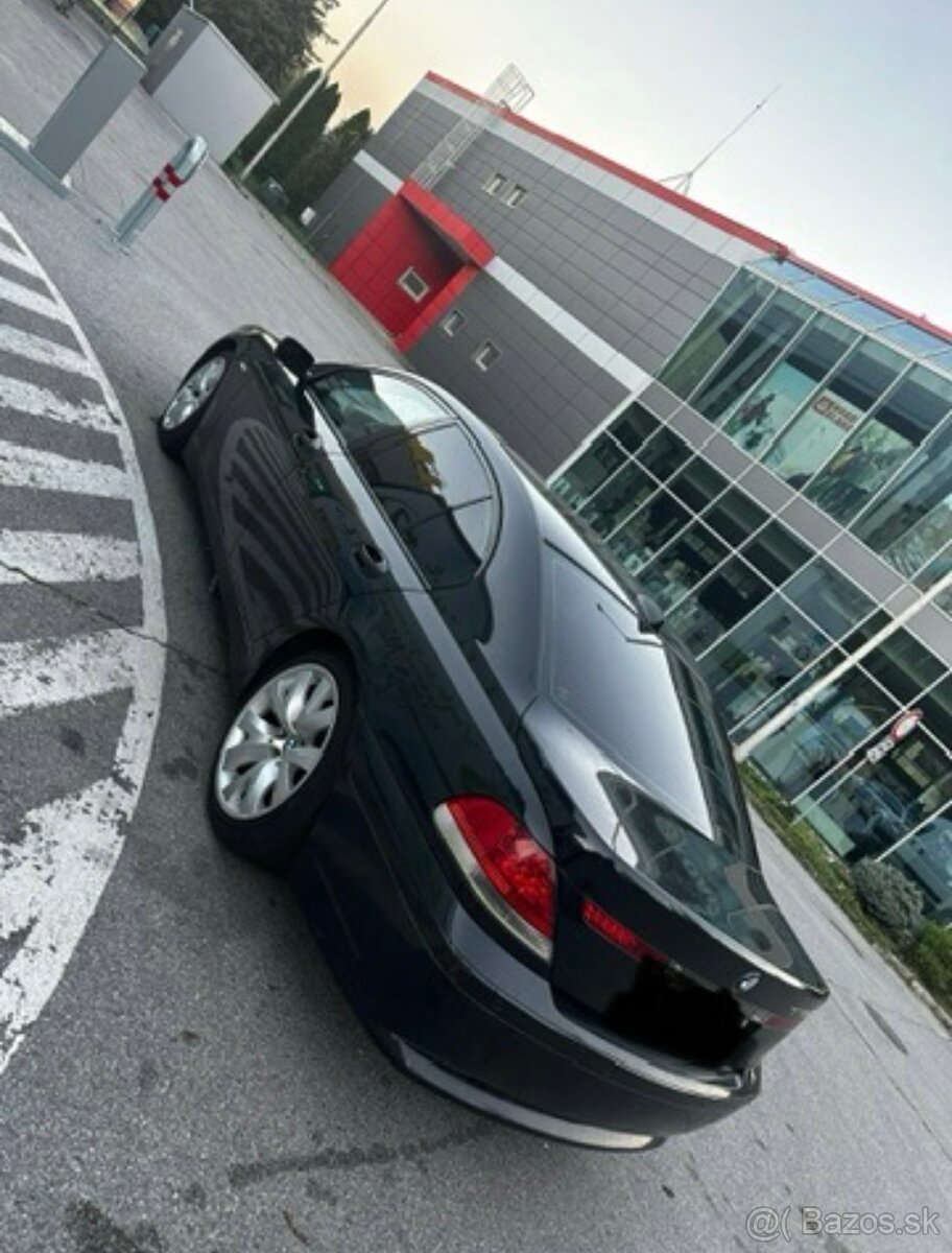 Náhradné diely na E65 E39 E46