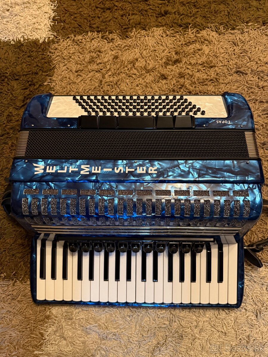 Akordeón Weltmeister Topas