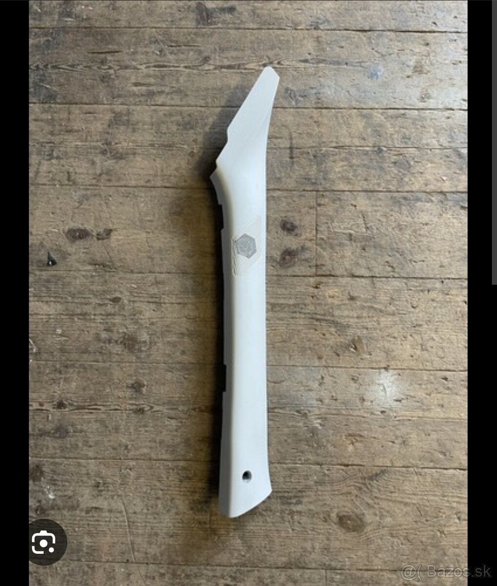 Predam vnutorne oblozenie kabiny IVECO