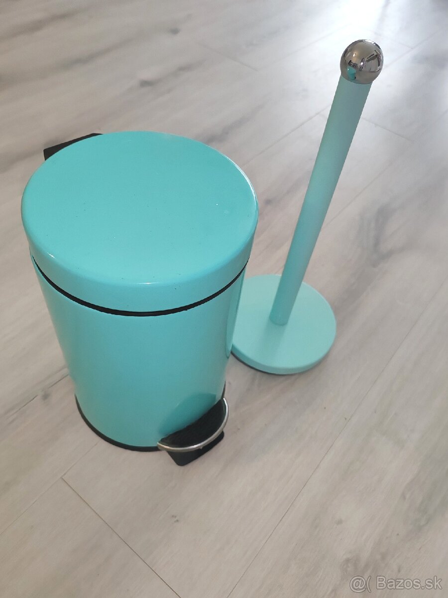 Kôš so stojanom na toaletný papier