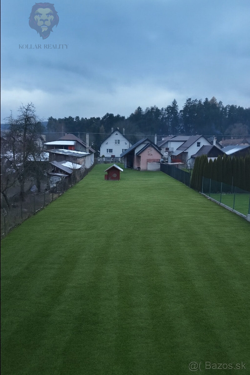 NA PREDAJ - POZEMOK NA VÝSTAVBU RODINNÉHO DOMU VALČA 1014 m2